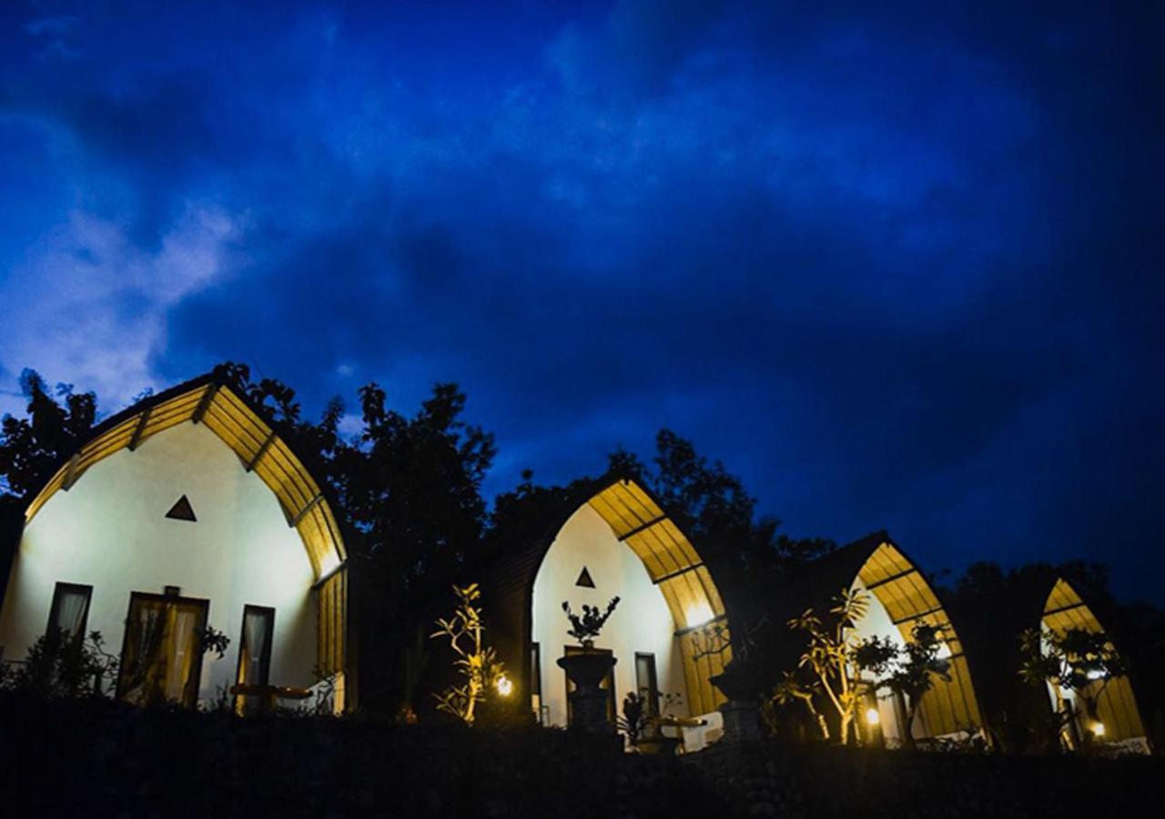 Ped Sebrang Hills Bungalow מראה חיצוני תמונה